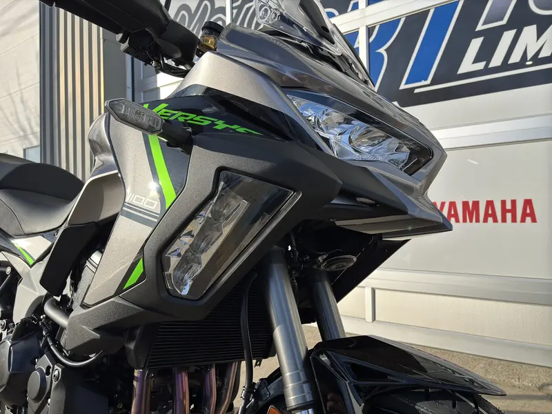 2025 Kawasaki Versys 1100 LT SE