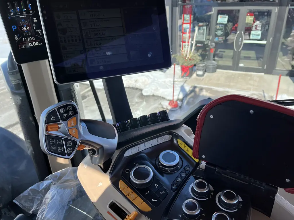 2020 Case IH Magnum 250 CVX