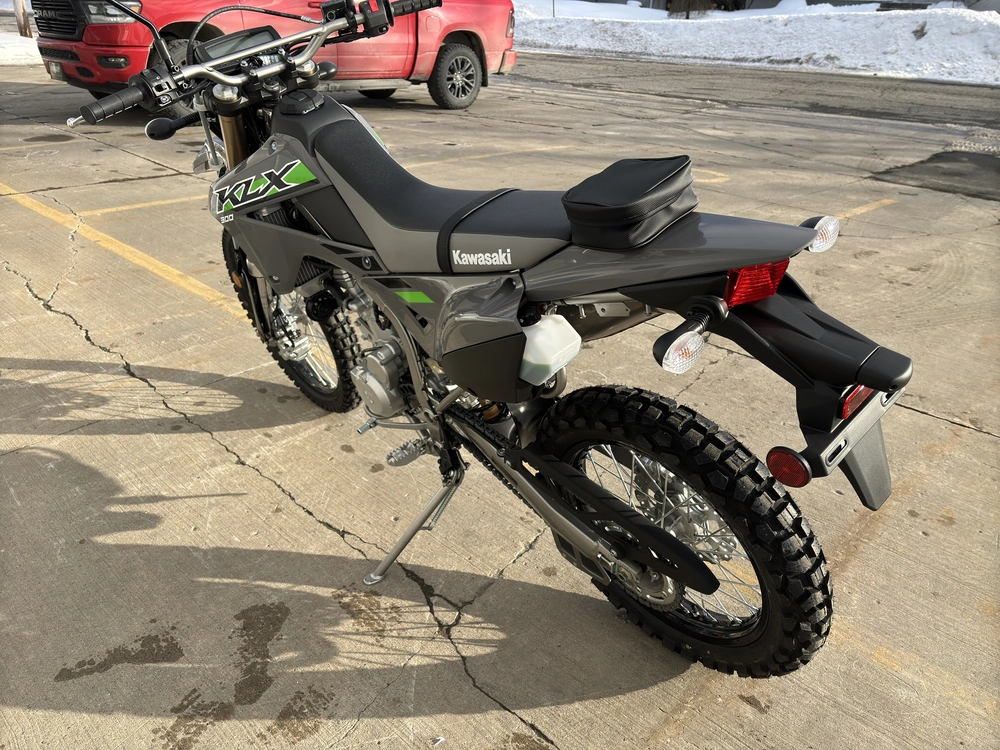 Kawasaki Klx300 2025 alt