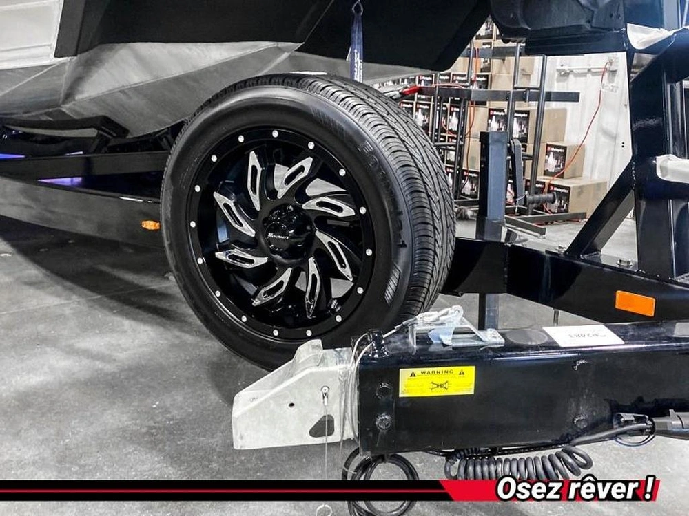 Montara Ponton Bateau Surf-boss 25 2.0 Démonstrateur 2023 alt