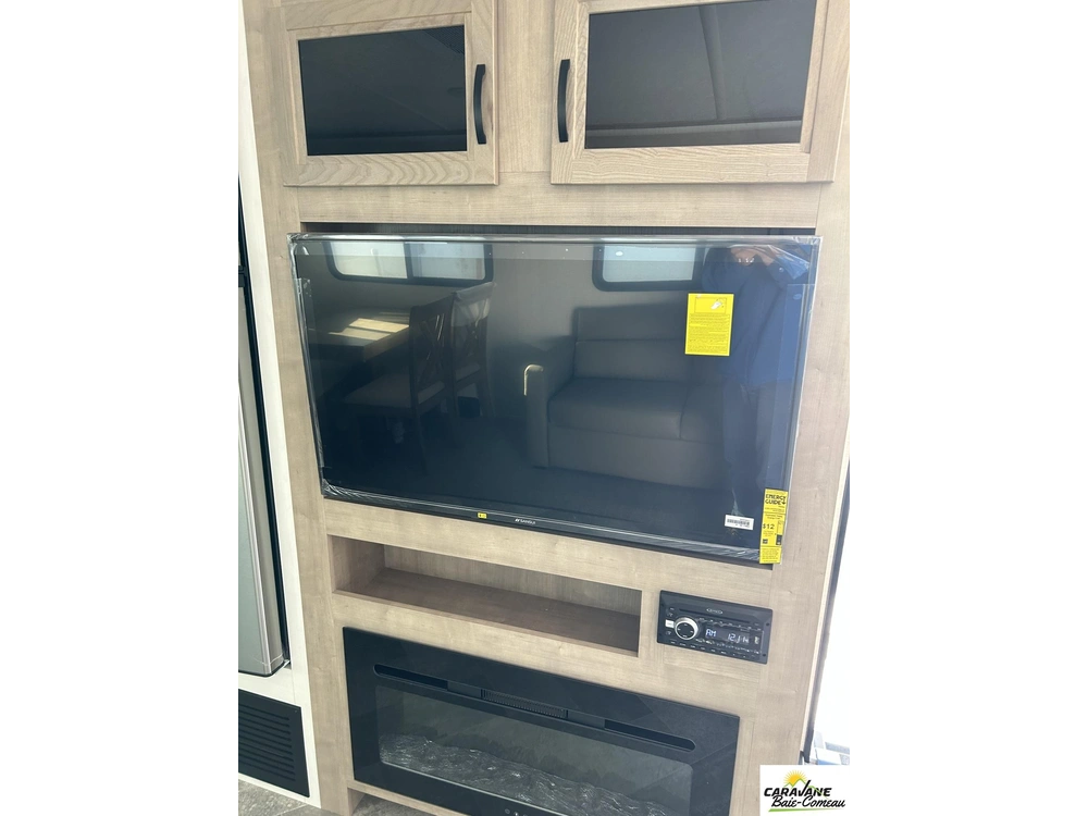 Palomino Solaire 258rbss 2023 alt