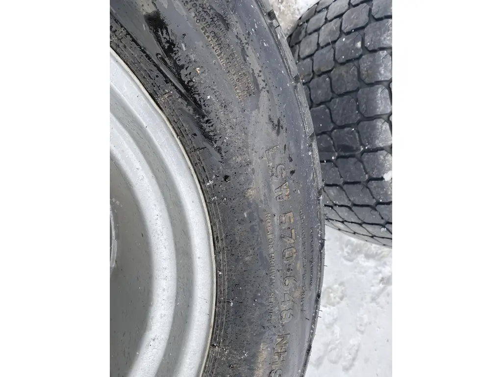 TITAN 305-521 570-648 2019