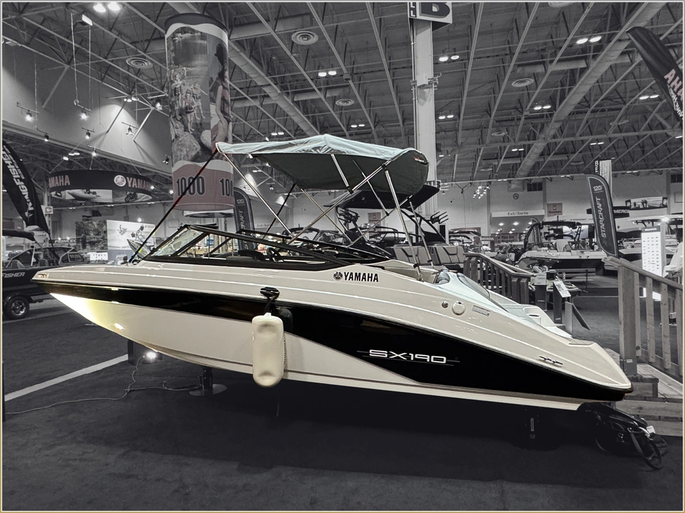 2025 Yamaha Sx190 + $1500 Watersports Package Included!! $4,000 Rebate Included + 3.99% Financing alt