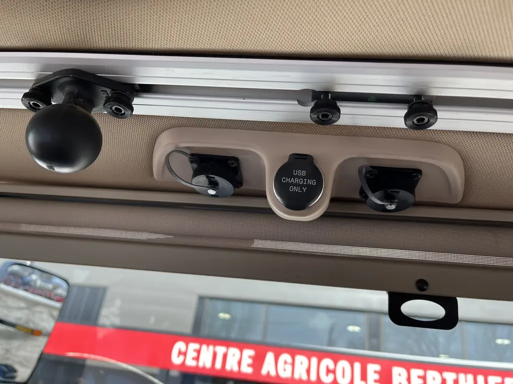 2020 Case IH Magnum 250 CVX