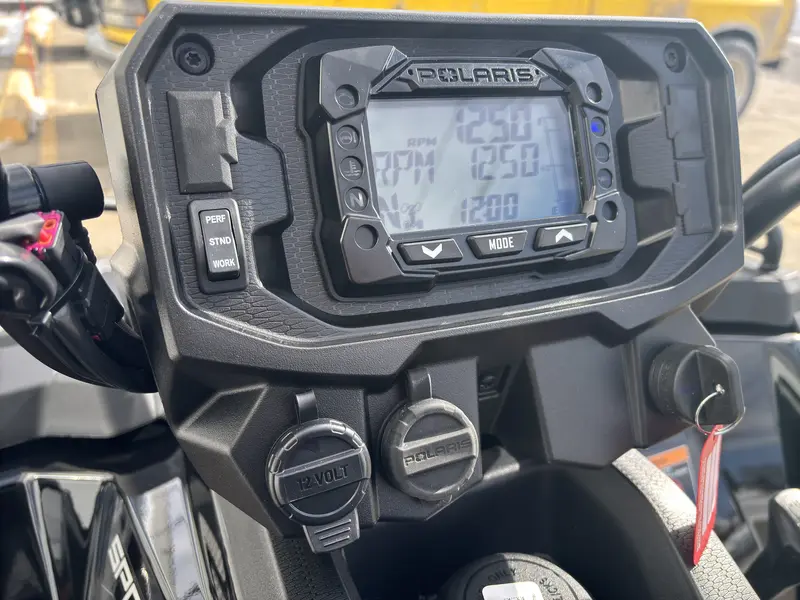 2025 Polaris SPORTSMAN X2 570