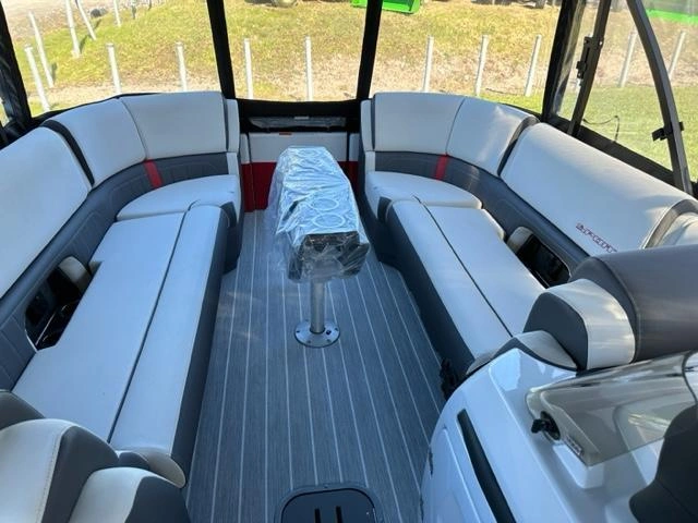 Princecraft Vogue 27 Xt Perf 2023 alt