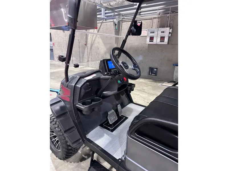 2025 X-PLOD Kandy Shadow 2+2
