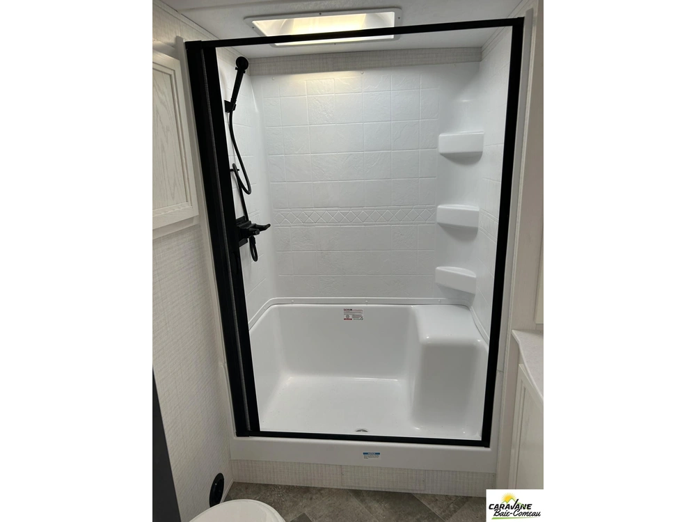 Palomino Solaire 258rbss 2023 alt