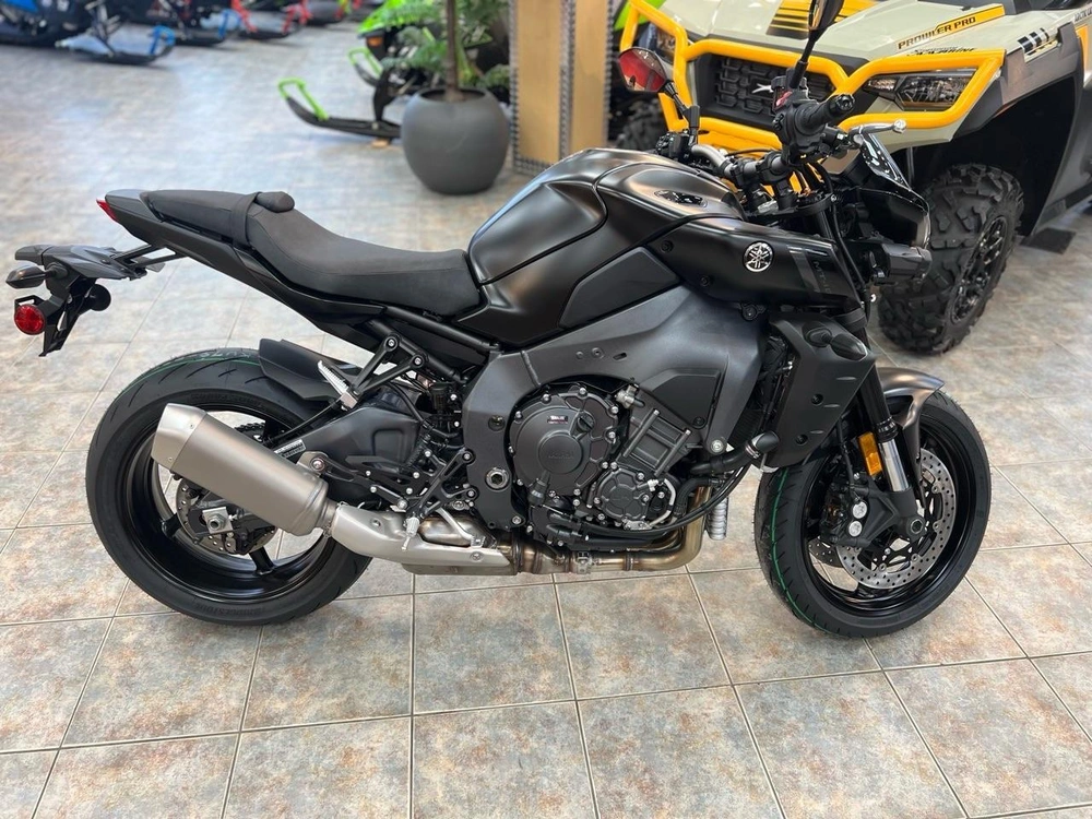 2025 Yamaha Mt-10 alt