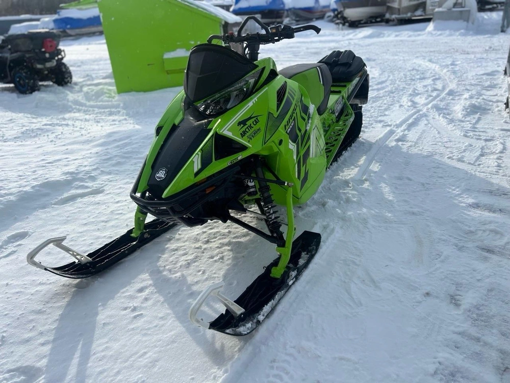 2022 Arctic Cat M8000 Hardcore alt