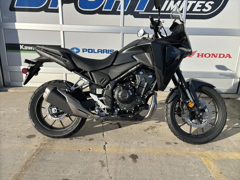 2025 Honda NX500 ABS thumbnail 3