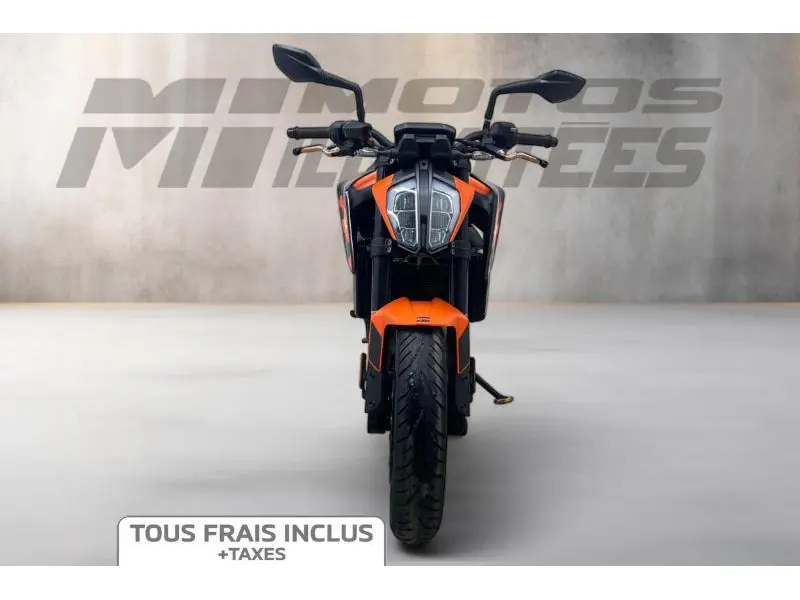 2022 KTM 890 Duke GP