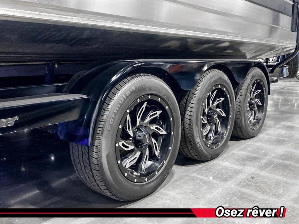 Montara Ponton Bateau Surf-boss 25 2.0 Démonstrateur 2023 alt