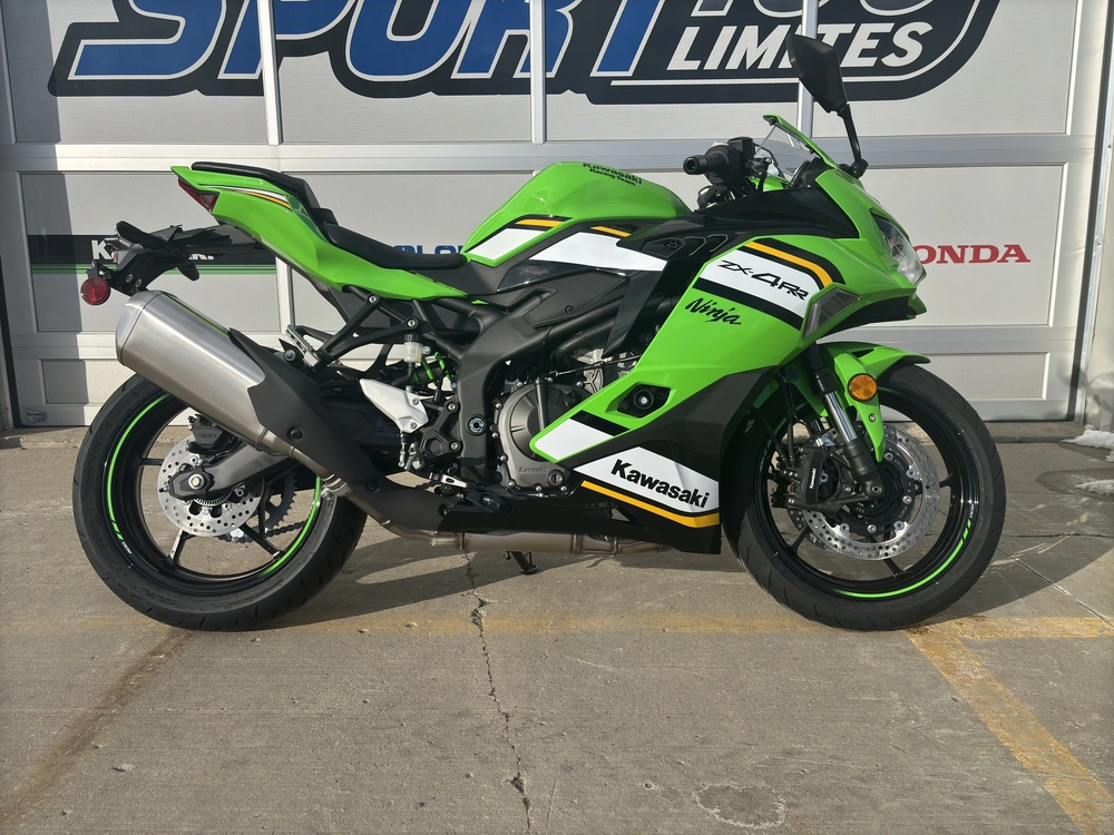 Kawasaki Ninja Zx-4rr Krt 2025 alt
