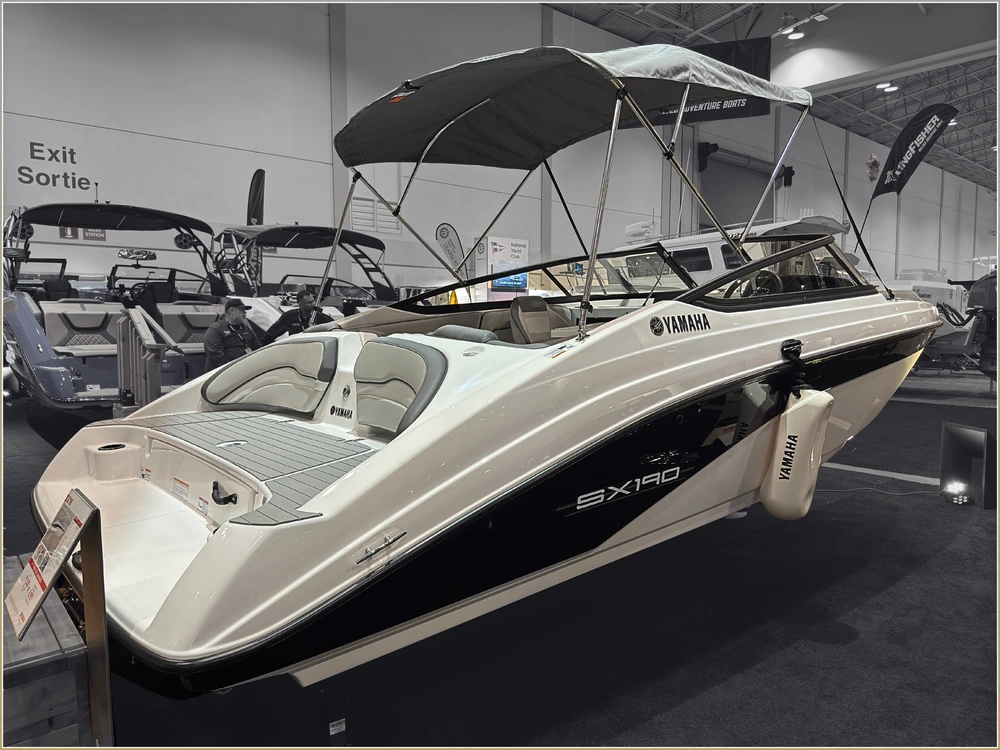 2025 Yamaha Sx190 + $1500 Watersports Package Included!! $4,000 Rebate Included + 3.99% Financing alt