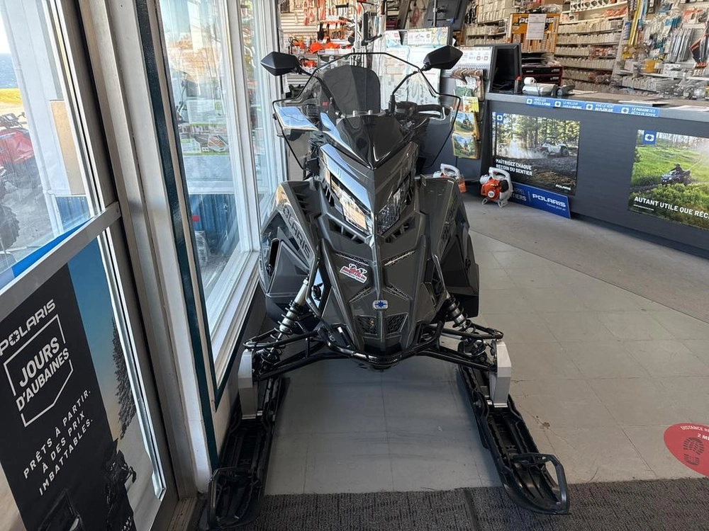 Polaris Titan 650 2025 alt