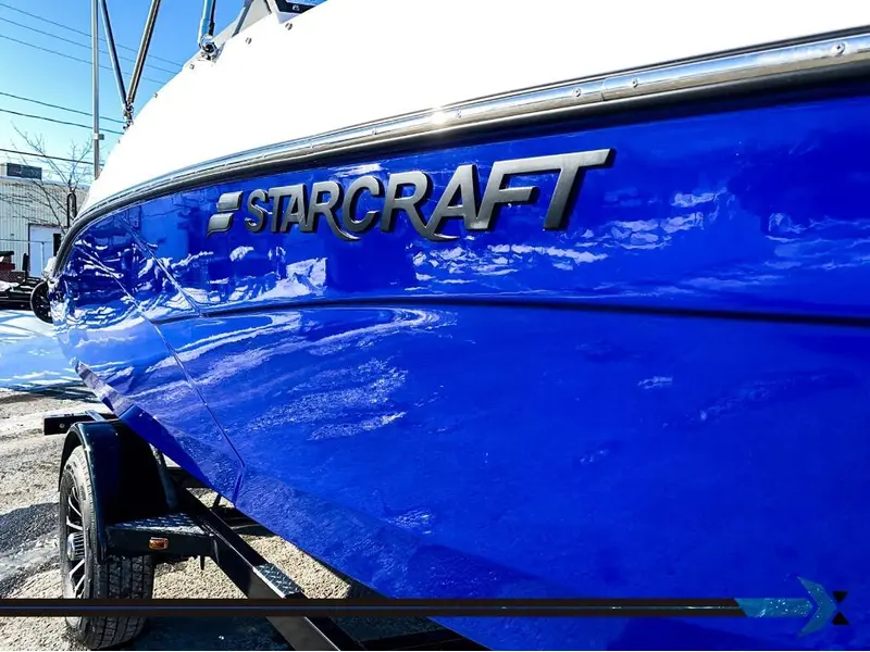 Starcraft SVX 190 OB 140HP deck boat bateau Ponté 2025