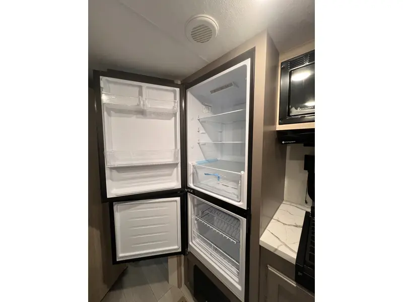 2025 KZ-RV Sportsmen Select 260BHSL