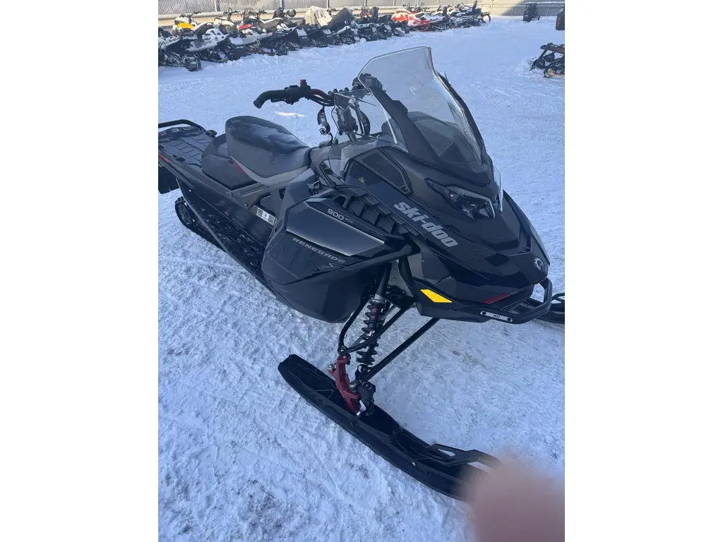 2025 Ski-Doo RENEGADE ENDURO 900 ace