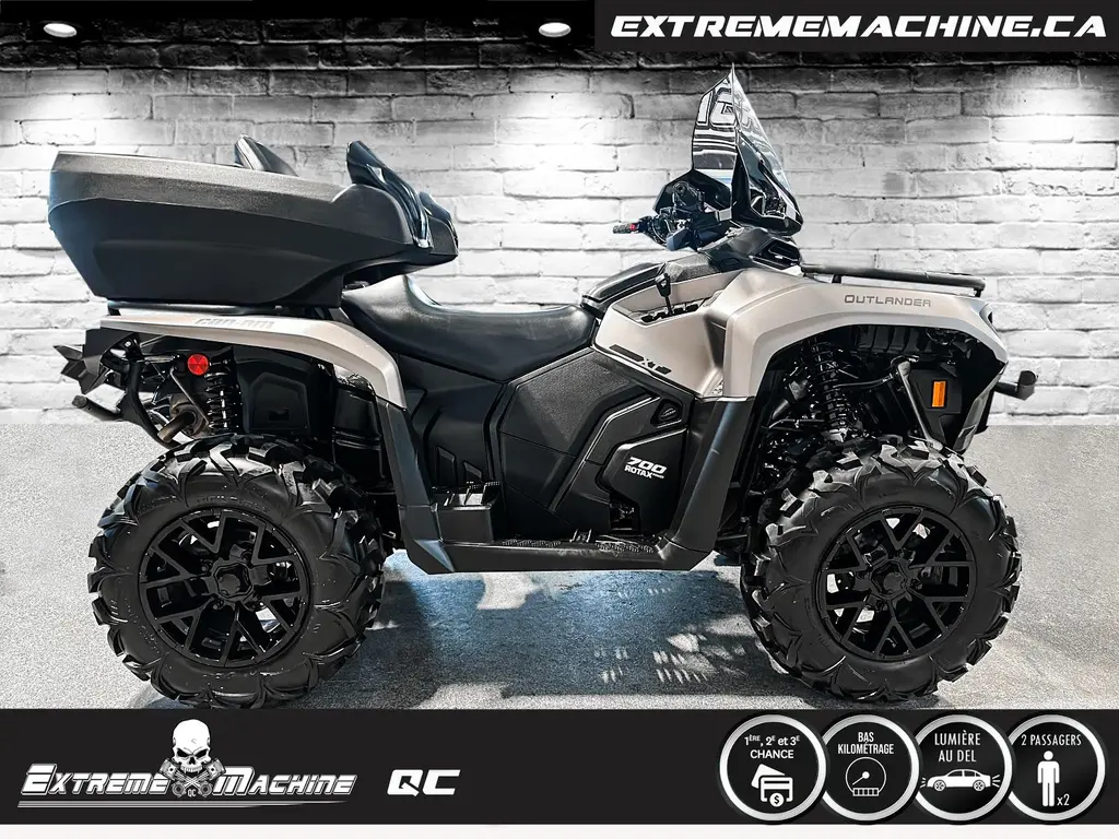 Can-Am OUTLANDER MAX 700 XT DPS 2024 - SEULEMENT 233KM - COMME NEUF!!!