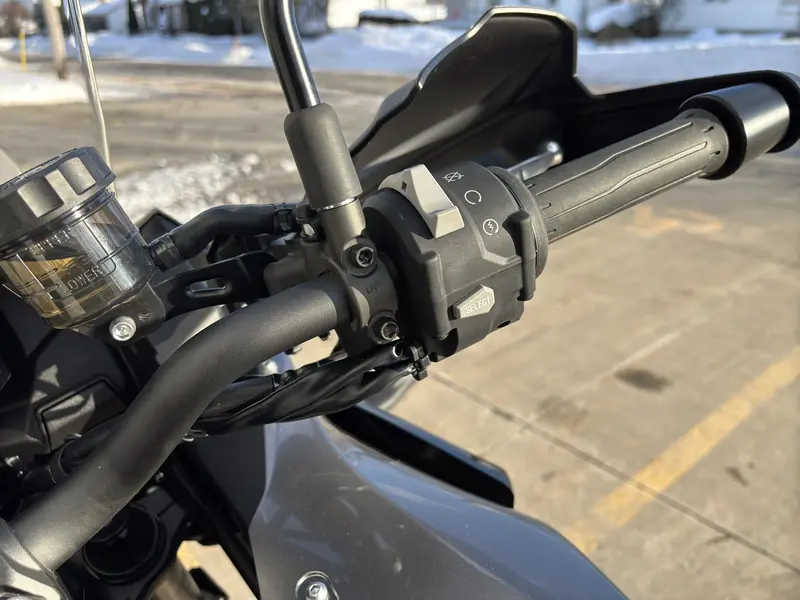 2025 Kawasaki Versys 1100 LT SE
