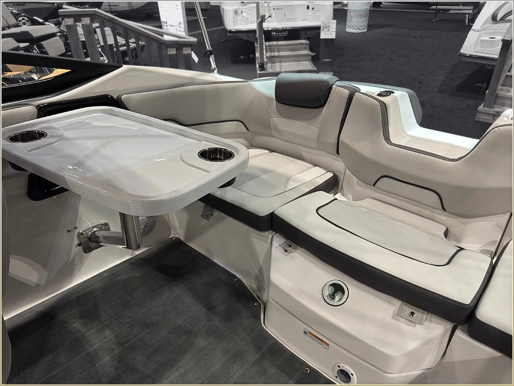 2025 Yamaha Sx190 + $1500 Watersports Package Included!! $4,000 Rebate Included + 3.99% Financing alt
