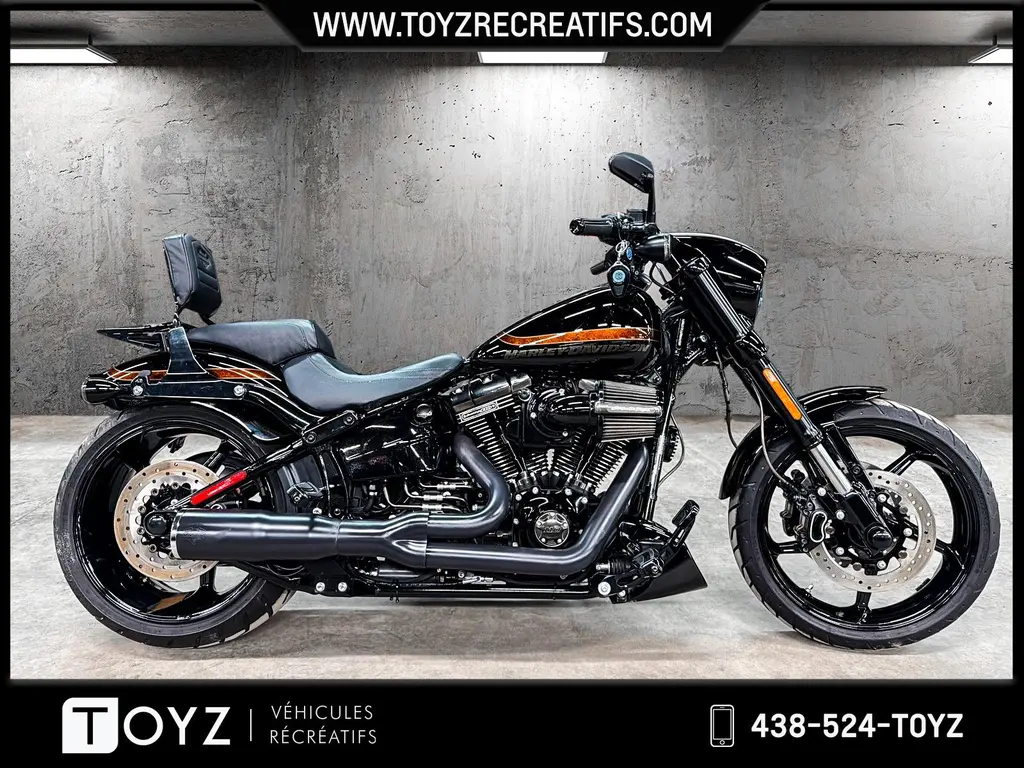 2017 Harley-Davidson FXSE CVO PRO STREET BREAKOUT 110 ABS