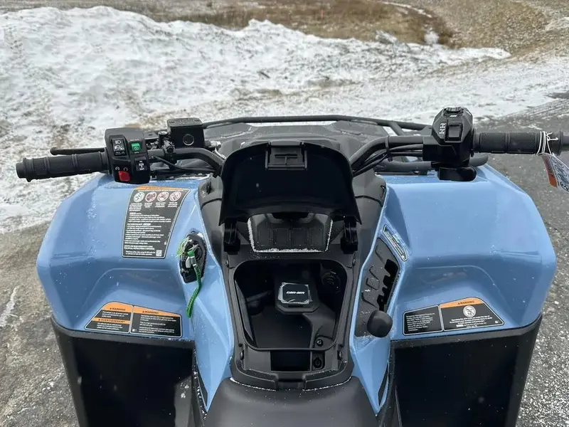 2025 Can-Am Outlander MAX XT 700