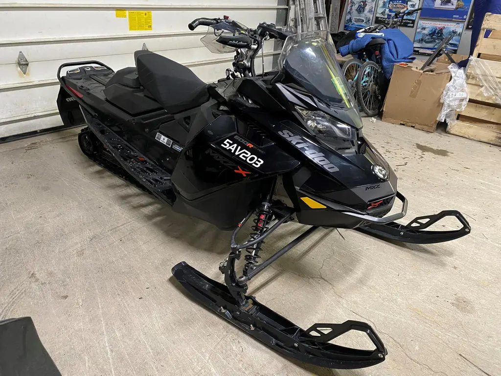 2020 Ski-Doo MXZ X 600R