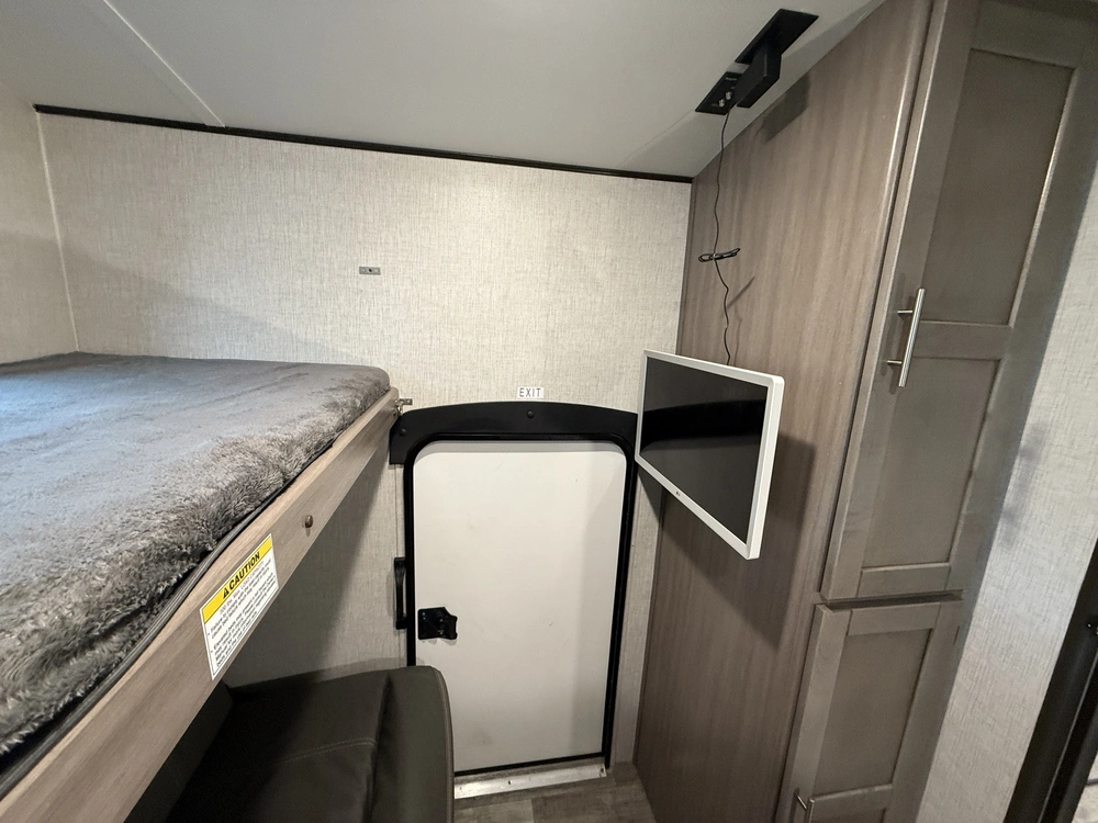 Sunset Trail By Crossroads 299qb 2022 alt