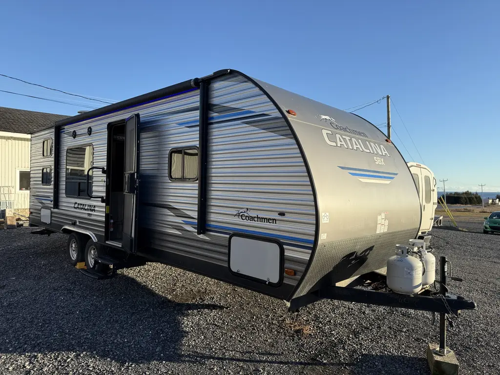 2019 Catalina 261bh