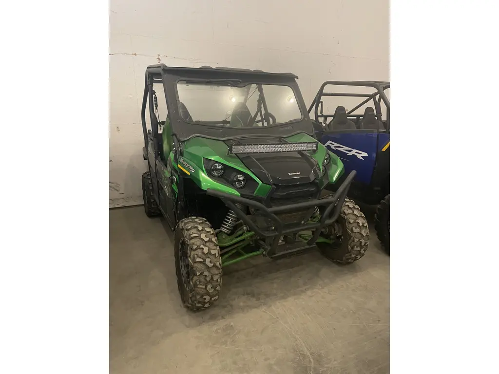 2022 Kawasaki Teryx S le