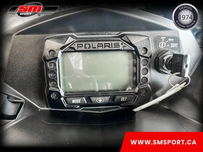 2025 Polaris 550 VOYAGEUR LXT ES