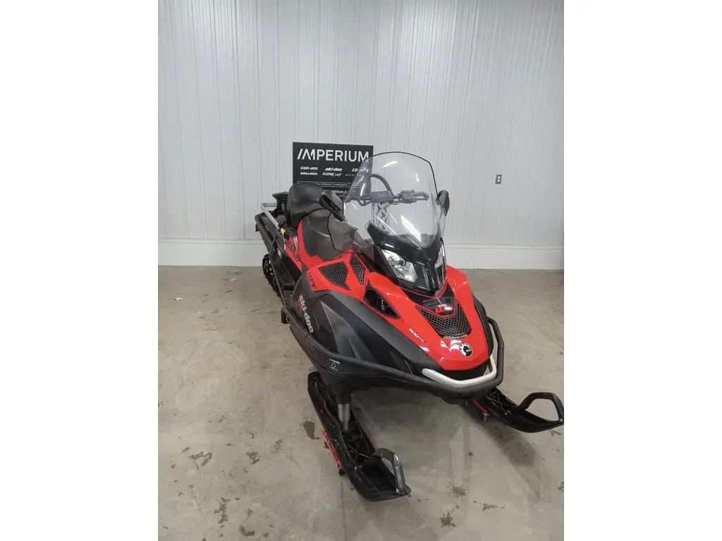 2020 Ski-Doo SKANDIC WT 900 ACE