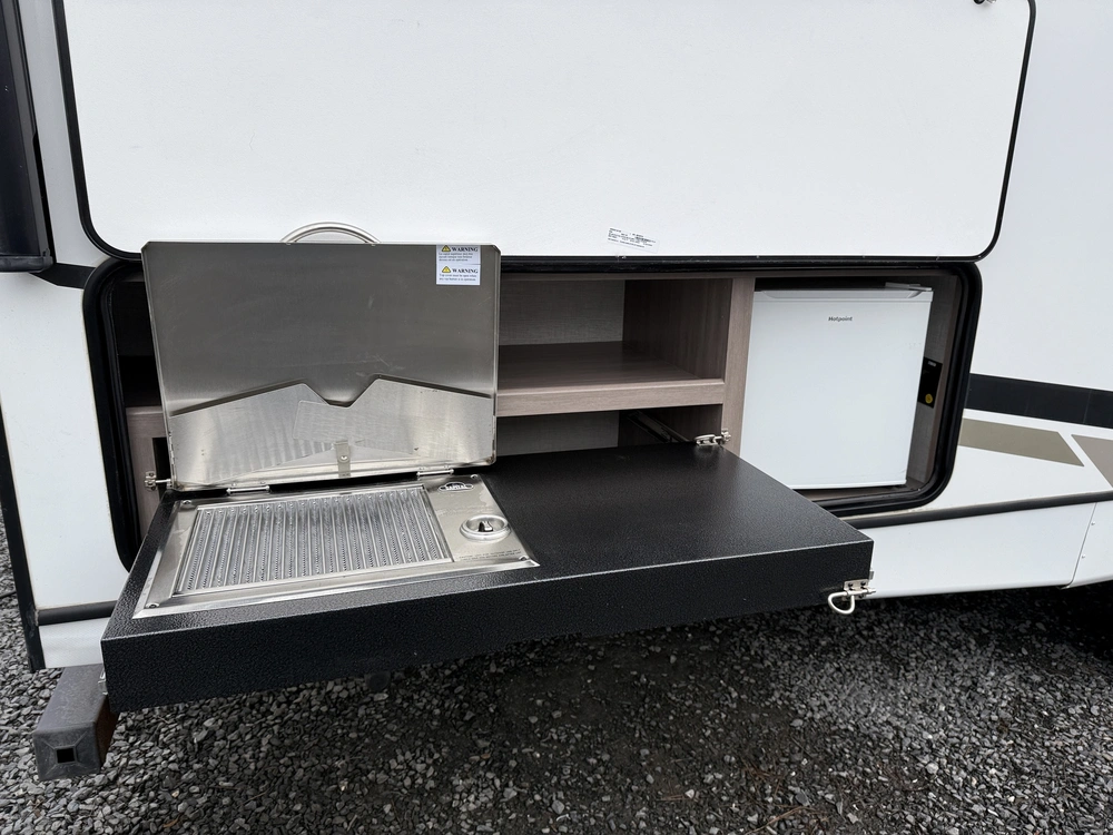 Sunset Trail By Crossroads 299qb 2022 alt