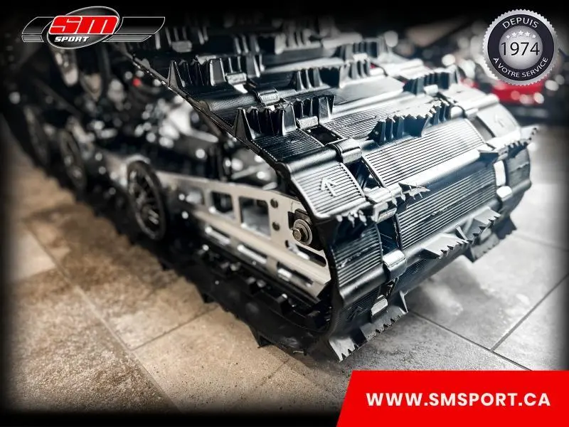 2025 Polaris 550 VOYAGEUR LXT ES