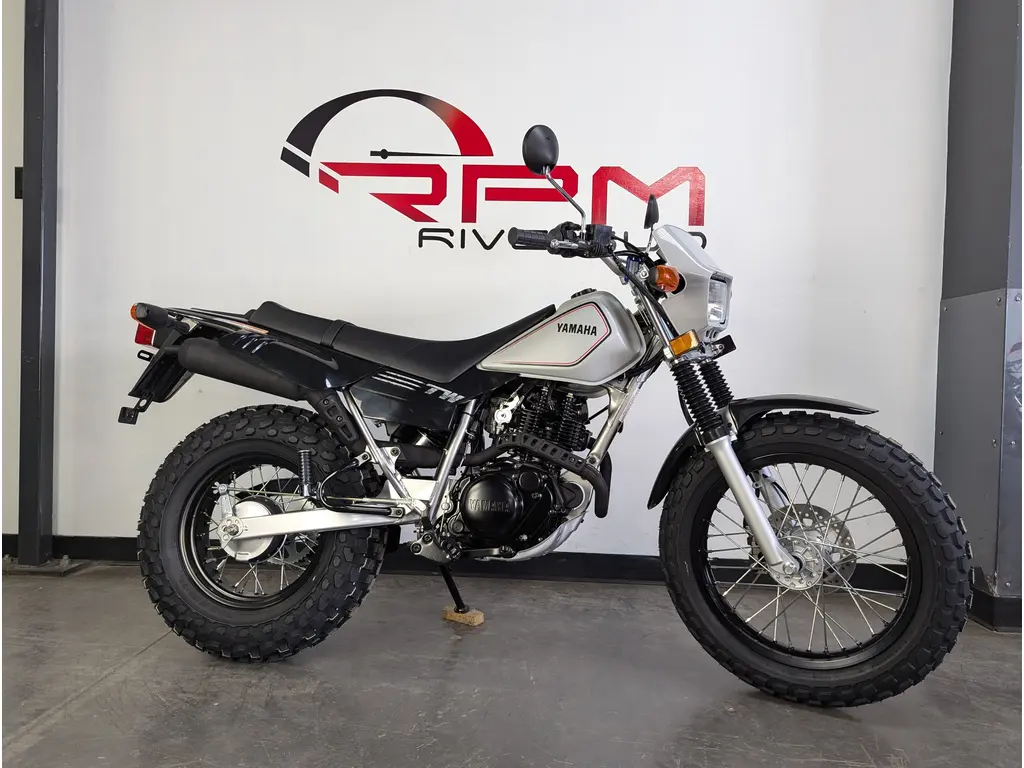 Yamaha TW200 2025 - *À partir de 2.99%