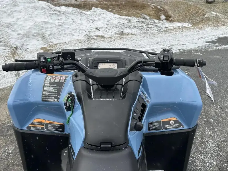 2025 Can-Am Outlander MAX XT 700
