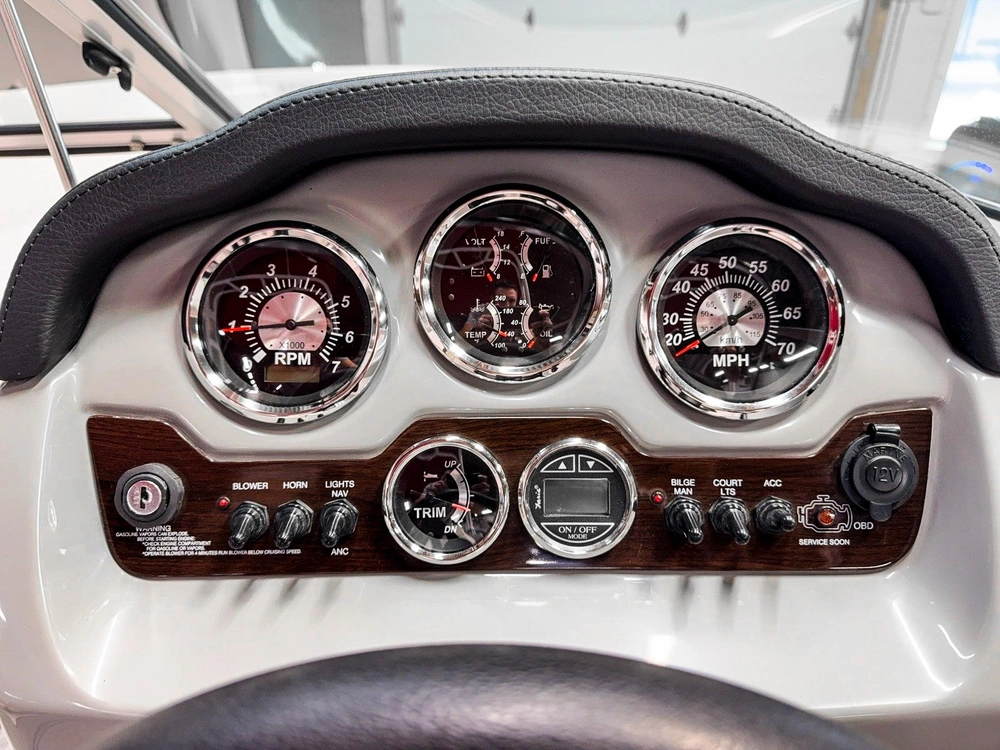 2019 Chaparral 19 H2o Deluxe 4.5 Litres Mercruiser Seulement 14 Heures 2019 alt
