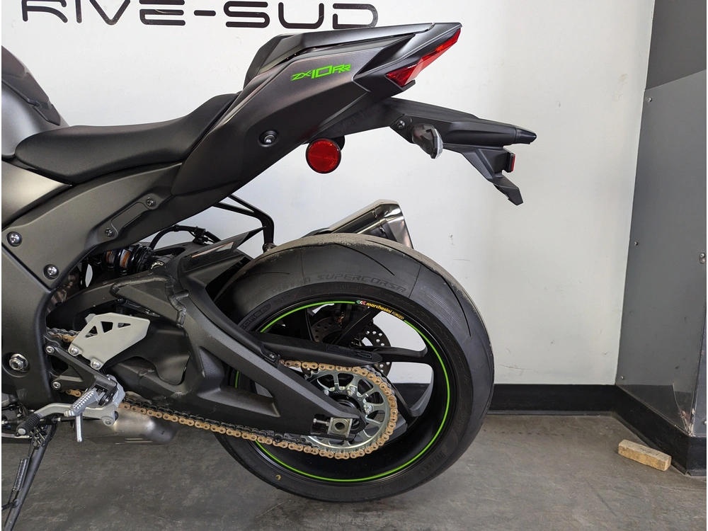 2025 Kawasaki Zx-10rr *5.99% Jusqu'à 84 Mois💳 alt