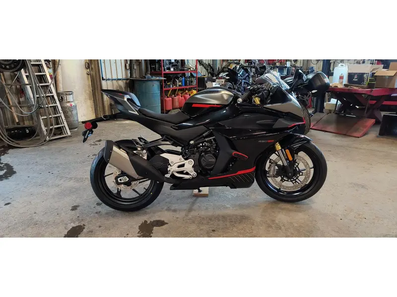 2025 CFMOTO 450SS thumbnail 3