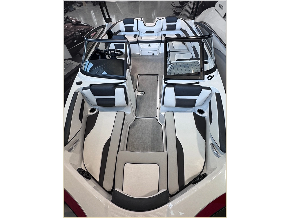 2025 Yamaha Ar195 + $1,500 Water Package!! $4,000 Rebate Included + 3.99% Financing alt
