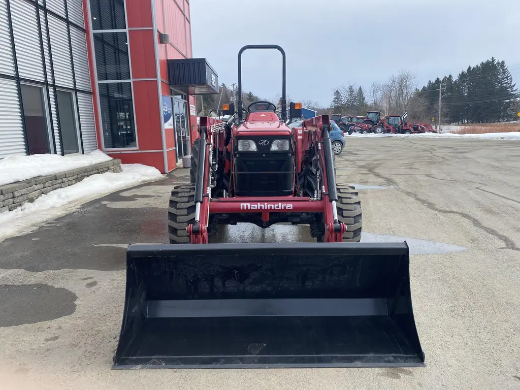 2023 Mahindra 4550 4WD