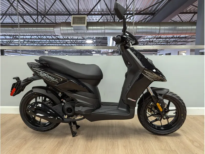 2025 PIAGGIO TYPHOON