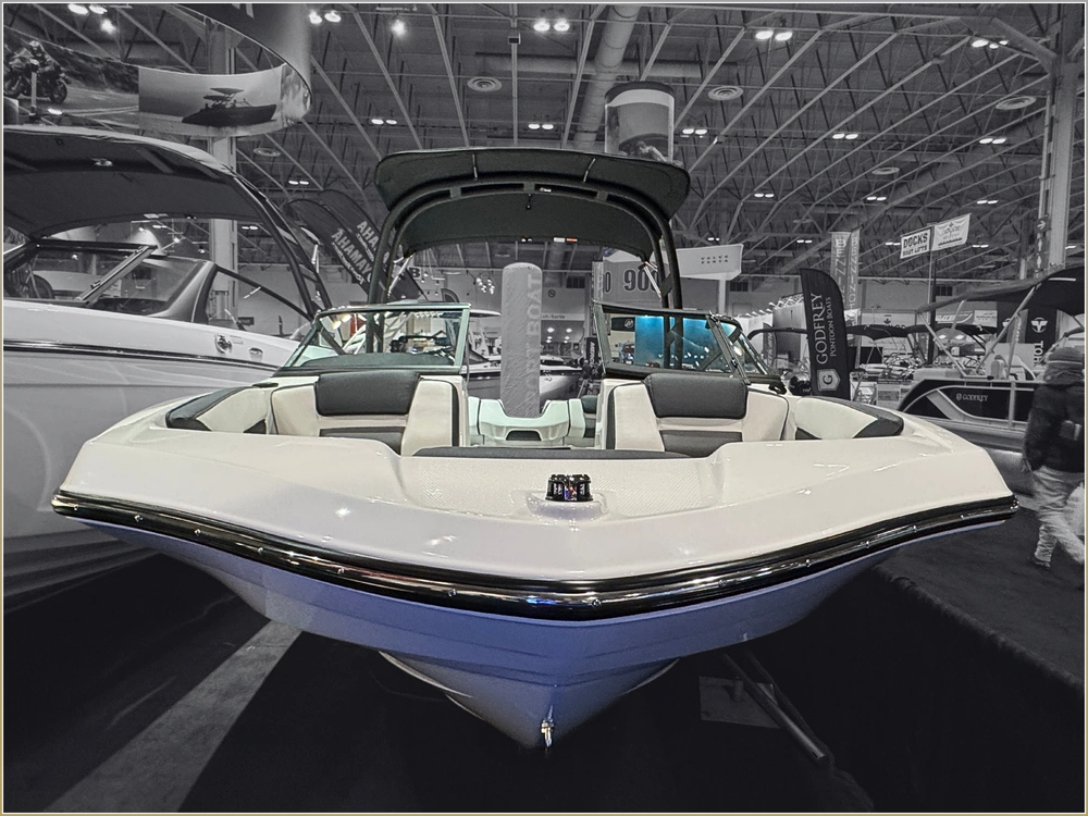 2025 Yamaha Ar195 + $1,500 Water Package!! $4,000 Rebate Included + 3.99% Financing alt