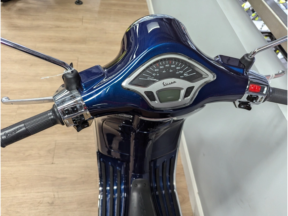 Vespa Primavera 50 *0.99% / 36 Mois💳 2023 alt