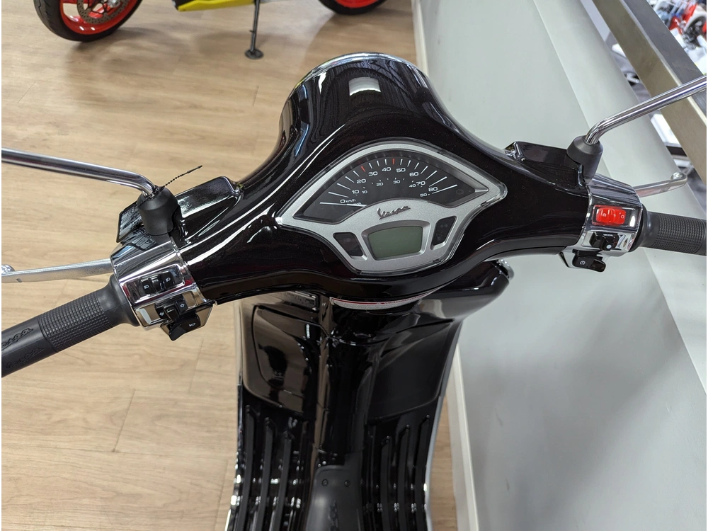 Vespa Primavera 50 *0.99% / 36 Mois💳 2023 alt