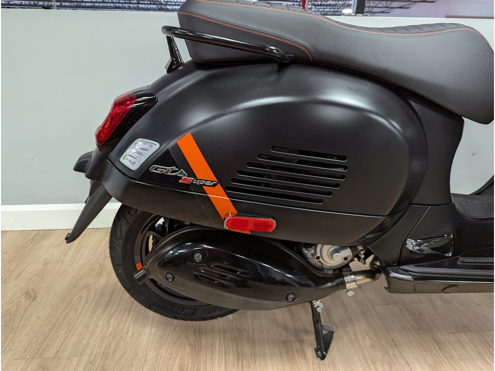 2024 Vespa Gts 300 Super Sport *3.99% / 60 Mois💳 alt