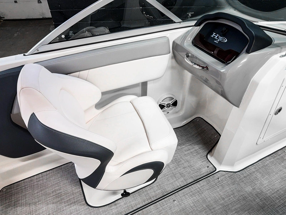2019 Chaparral 19 H2o Deluxe 4.5 Litres Mercruiser Seulement 14 Heures 2019 alt