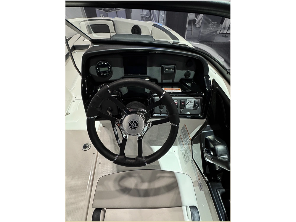 2025 Yamaha 195s + $1,500 Water Package! $4,000 Rebate Included & 3.99% Financing alt